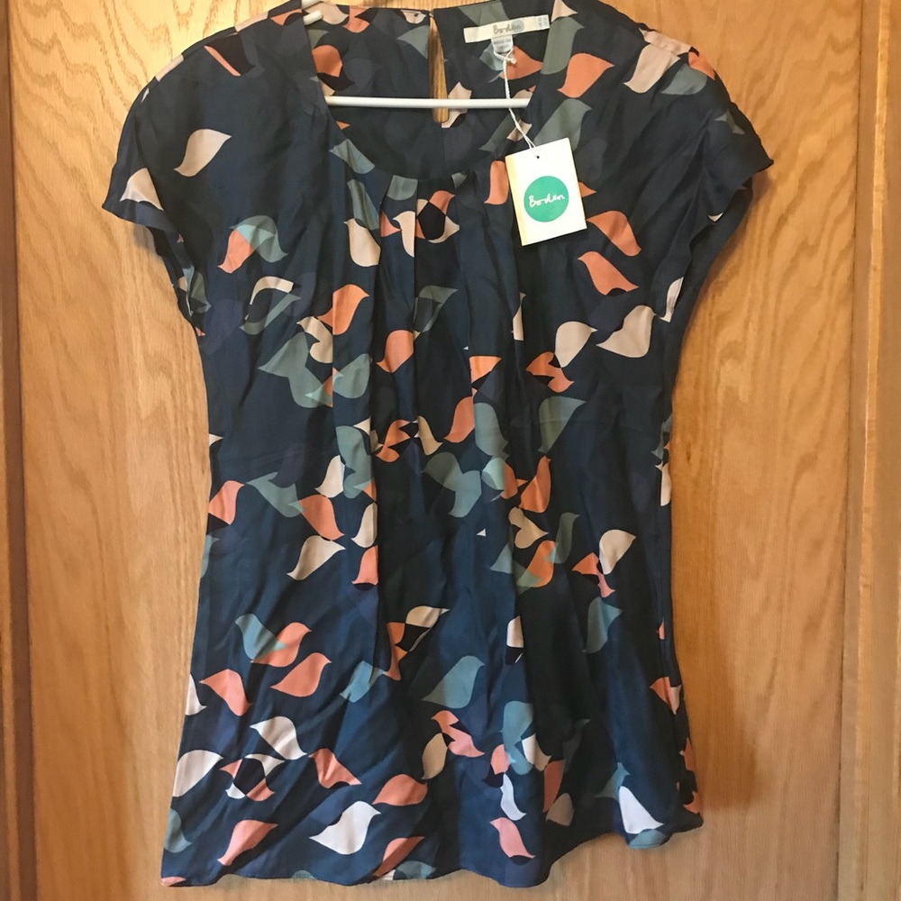 Boden scoopneck top. Silk